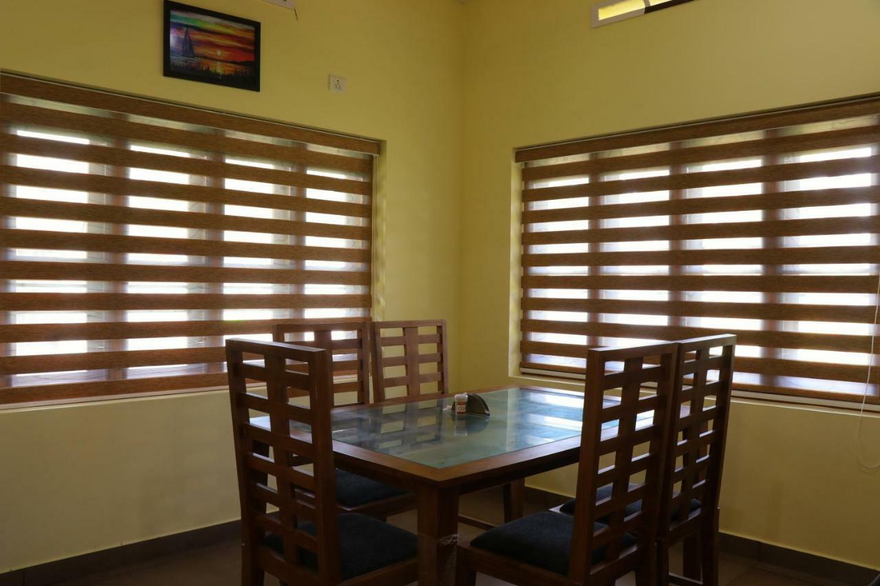Water'S Edge Villas Alappuzha Экстерьер фото